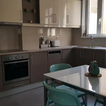 شقة Dafni's & Lia's Vintage House
